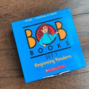 EUC Bob Books Set 1 Beginning Readers Boxed Set